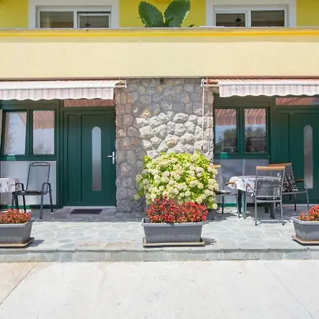 Ve-ro Appartement *