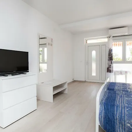 Ve-ro Appartement *